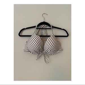 Victoria’s Secret Bikini Top